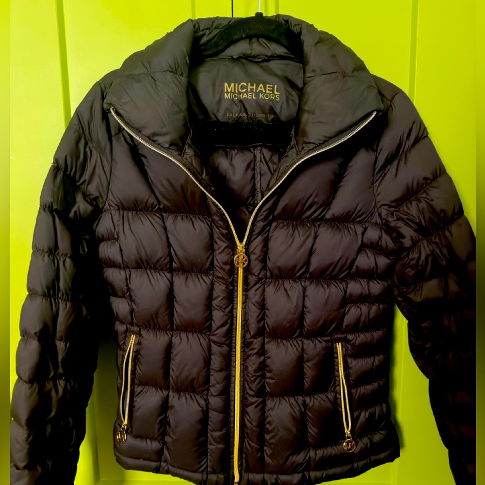 MICHAEL KORS Puffer Jacket - sz Medium